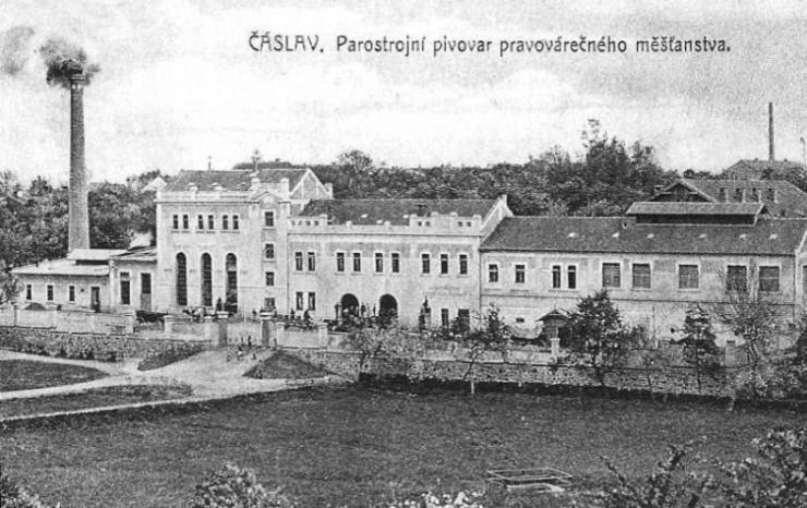 Pivovarska Restaurace Часлав Экстерьер фото